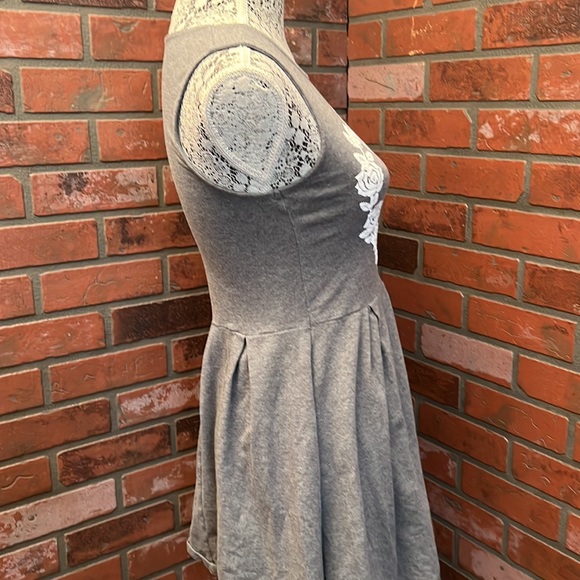 H&M's Divided Skull and roses dress - Picture 6 of 7